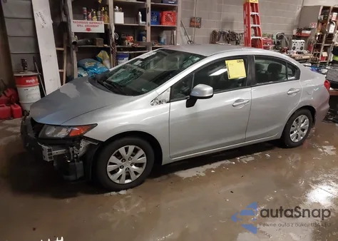2012 Honda Civic Lx z USA, uszkodzony, nr VIN 19XFB2F51CE039341